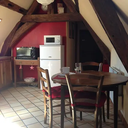 Pied A Terre Centre Apartment